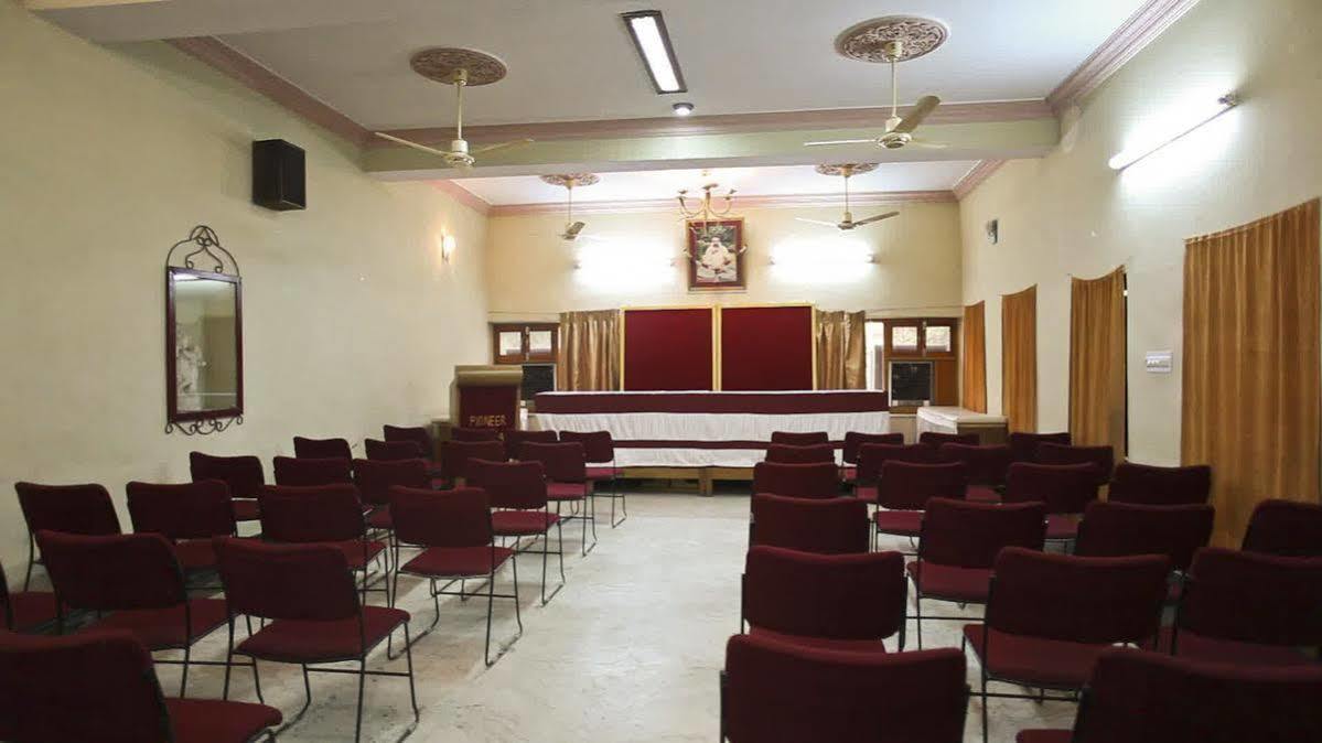Oyo 9900 Hotel Pioneer Plaza Džódhpur Exteriér fotografie