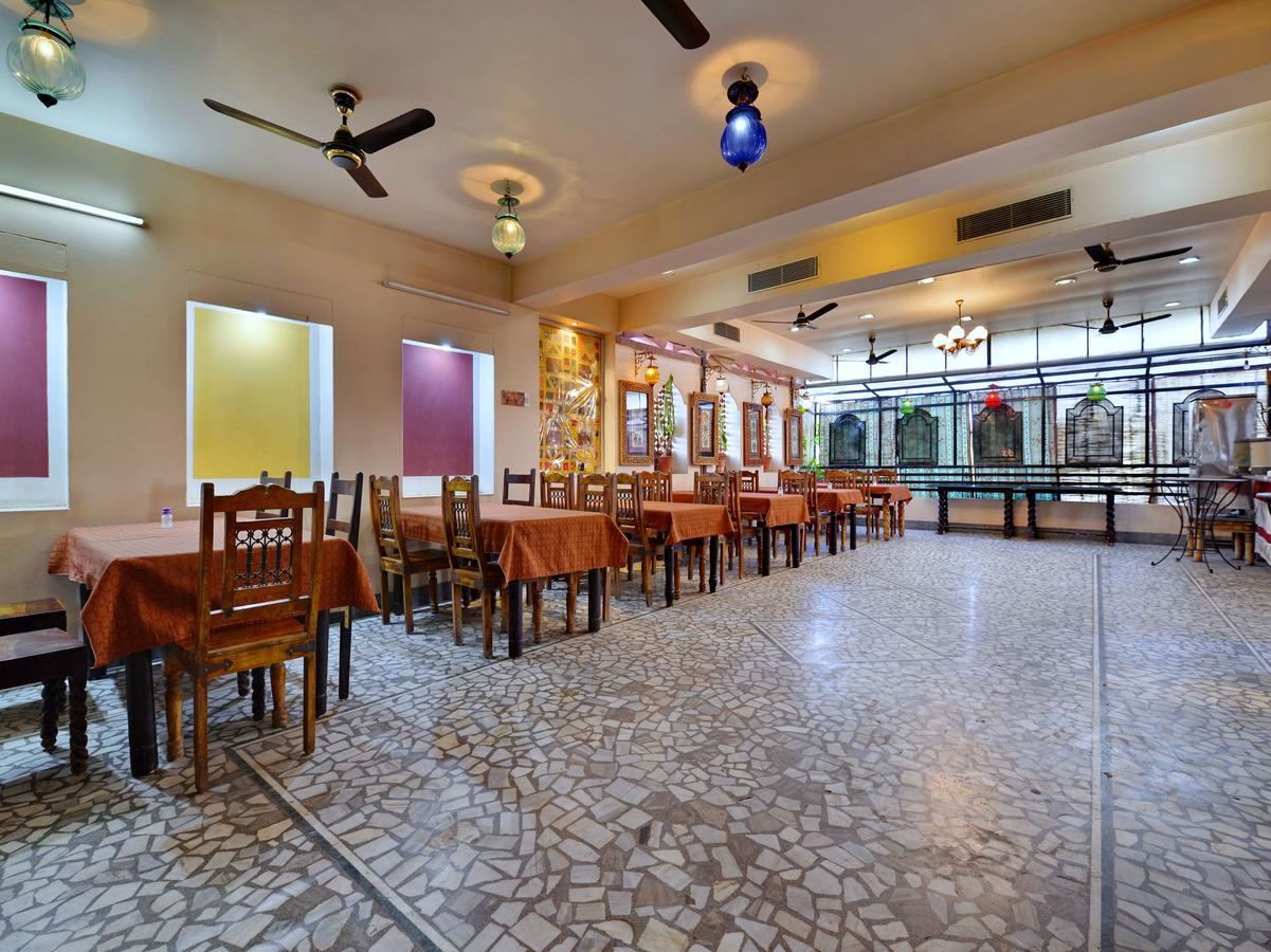 Oyo 9900 Hotel Pioneer Plaza Džódhpur Exteriér fotografie